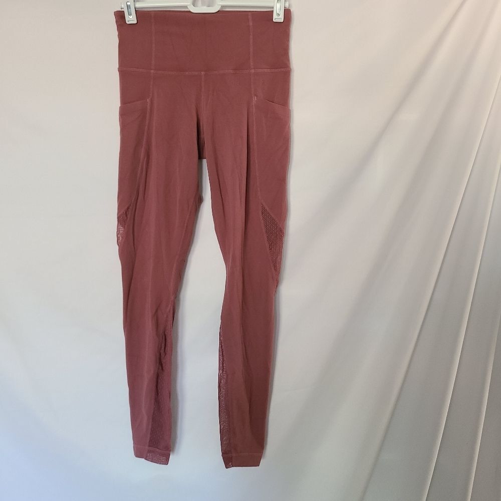 Athleta Salutation Mesh Pocket Pink Tights sz XS